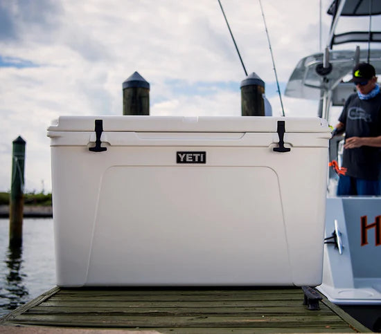 Tundra 210 - ENJOY THE OUTDOORS